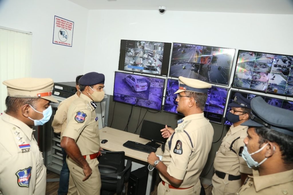 Hyderabad CP Suprise Visit To Panjagutta Police Station