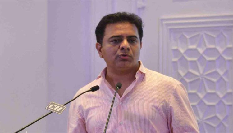 KTR calls on UAE to release five expatriate Indians