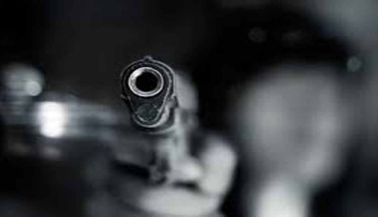 Constable Shoots SI After Being Denied Leave