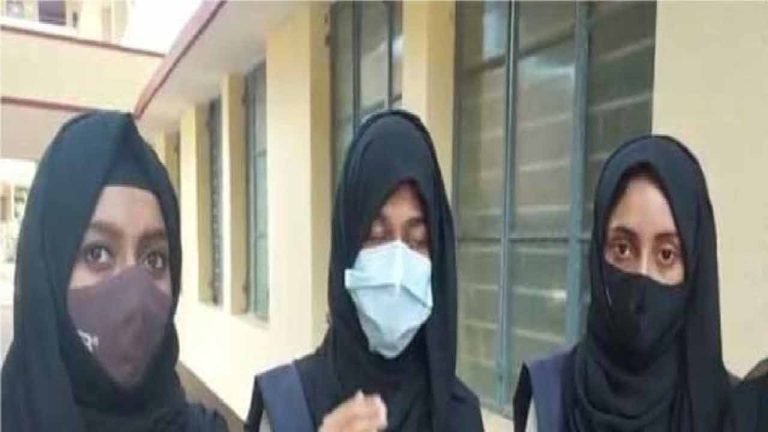 Girls Wearing Hijab Denied Entry Into Classroom In K'taka