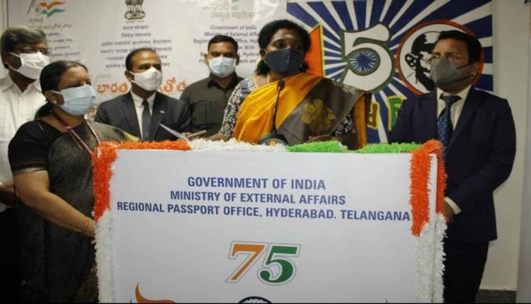 Governor exhorts youngsters to learn about the sacrifices of unsung Freedom Fighters