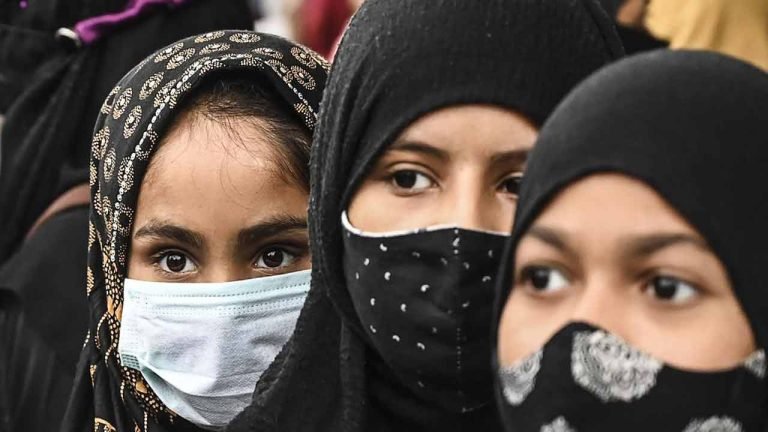 Separate colleges allowing hijab to be established in Karnataka