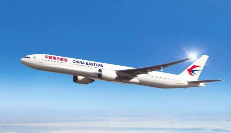 China: Plane carrying more than 130 passengers crashes