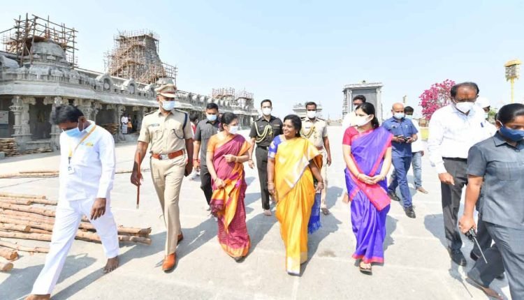 Renovated Yadadri temple is amazing: Guv Tamilisai