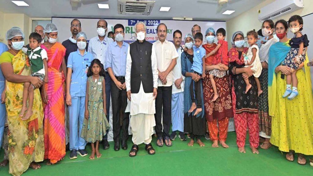Doctors should be sympathetic towards poor: Harichandan