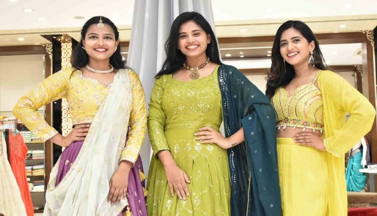 Narsingh Cloth Emporium Launches Designer Festival