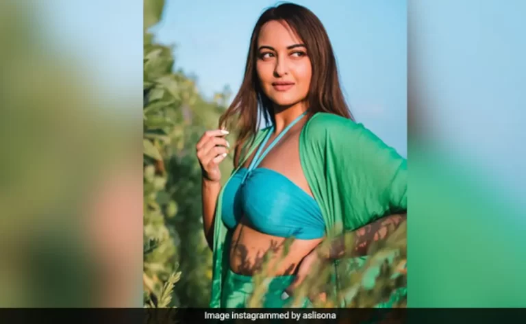 Sonakshi Sinha's love affair with Maldives