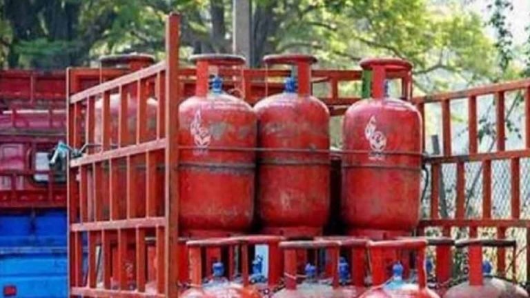 Govt. Raises Cooking Gas Subsidy To Ujjawala Beneficiaries To Rs. 300 Per Cylinder