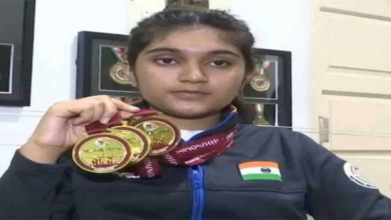 Esha Singh Wins Gold Medal in Junior Athletics Championships 2022