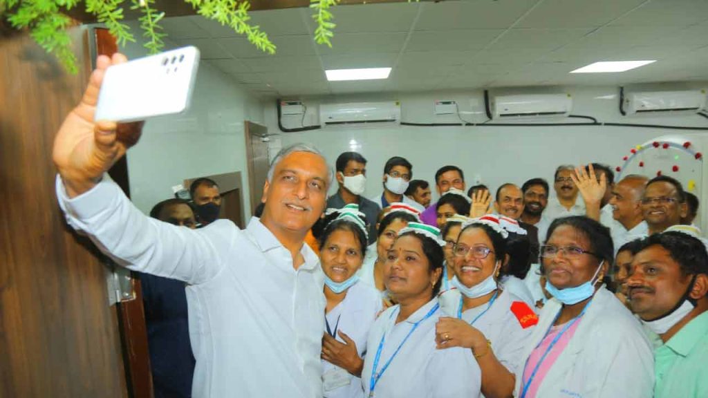 TRS Govt to launch 10 radiology labs in city