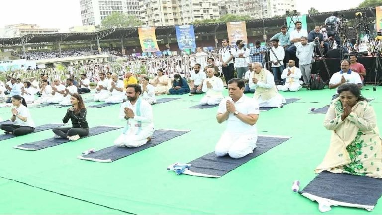 Governor Tamilisai, Kishan Reddy Participated in Yoga Utsav