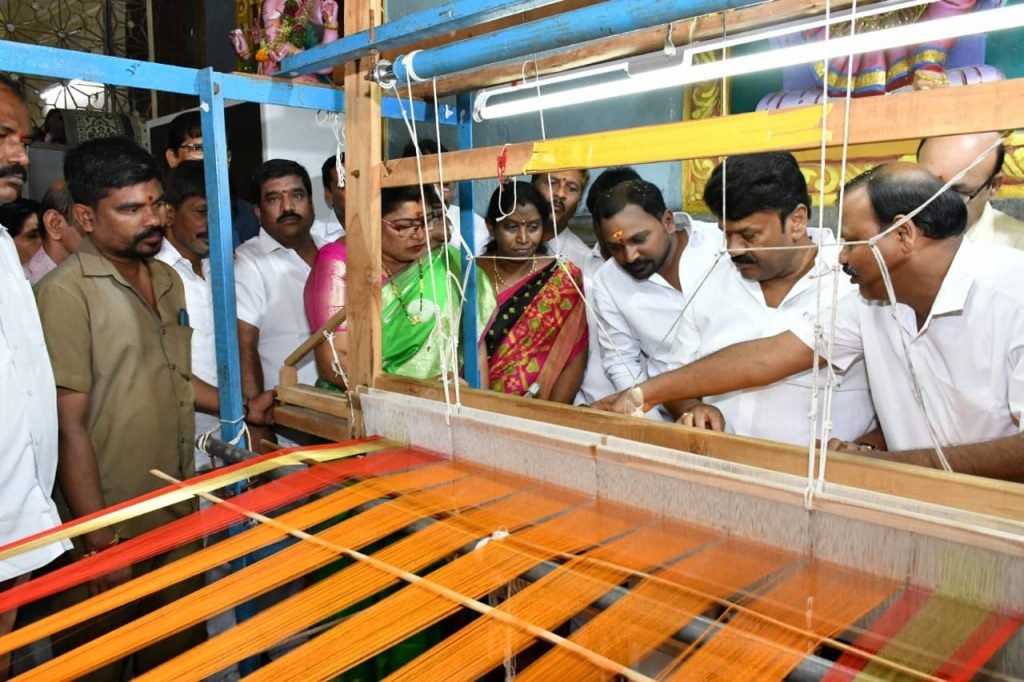 Talasani inspects arrangements for Balkampet festival