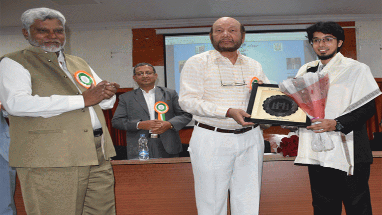 Felicitation of UPSC ranker held at MANUU