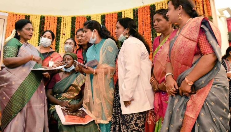 No force can stop me: Governor