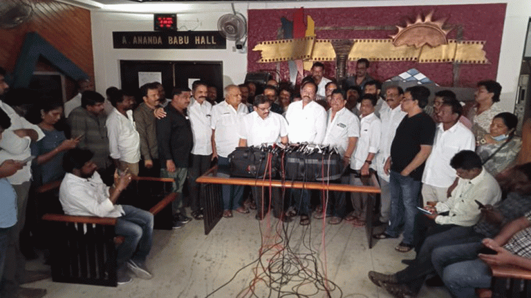 Telugu film workers call off strike