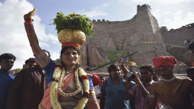 Traffic Advisory Issued for Golconda Bonalu 2025: Diversions, Parking Zones & Helpline Details Announced