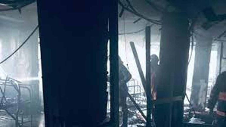 Delhi: Massive Fire at Hospital, Man Died