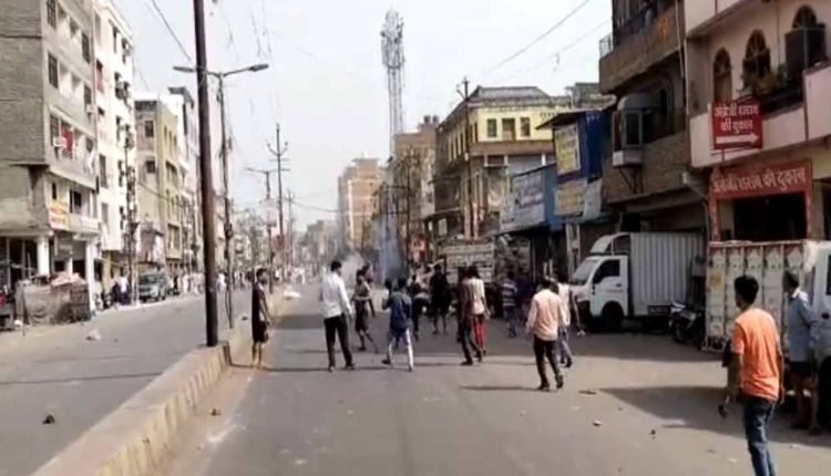 Six Injured, 18 Arrested in Kanpur Violence