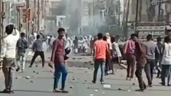 Six Injured, 18 Arrested in Kanpur Violence