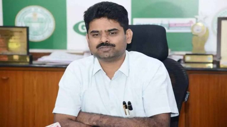 Voters Who Attained the Age Of 18 Years Should Register By Dec 8