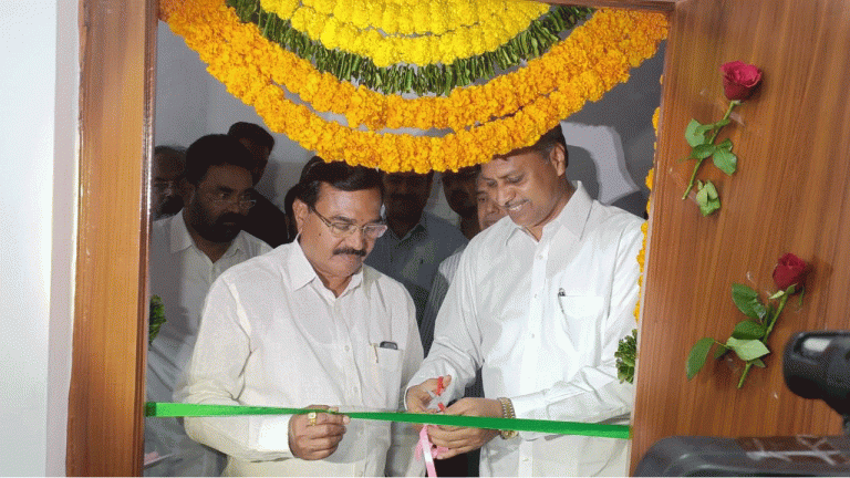 Niranjan Reddy launches call centre