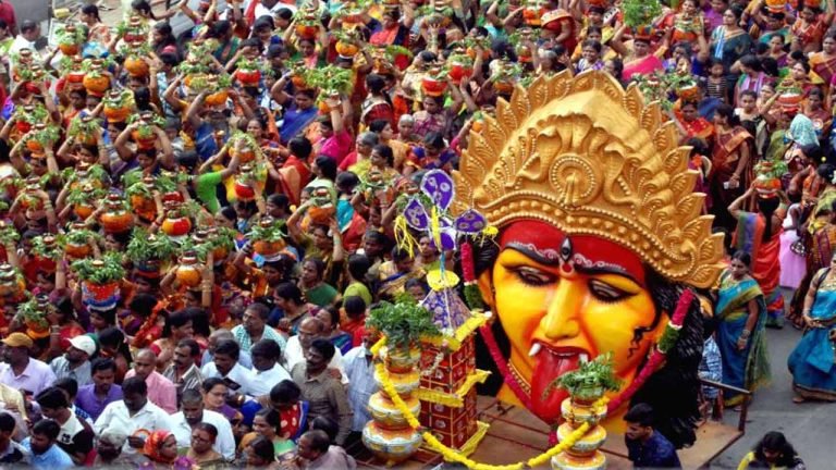 Bonalu 2025 Celebrations in Full Swing: Celebrities and Leaders Flock to Lal Darwaja Simhavahini Temple