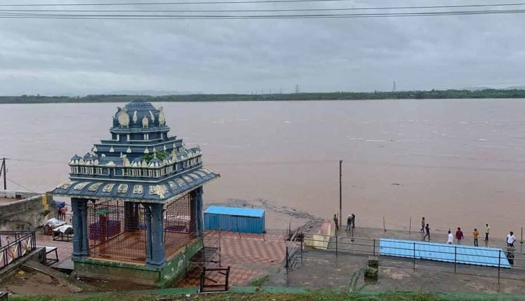 Telangana Rains: Krishna And Godavari Rivers Overflowing