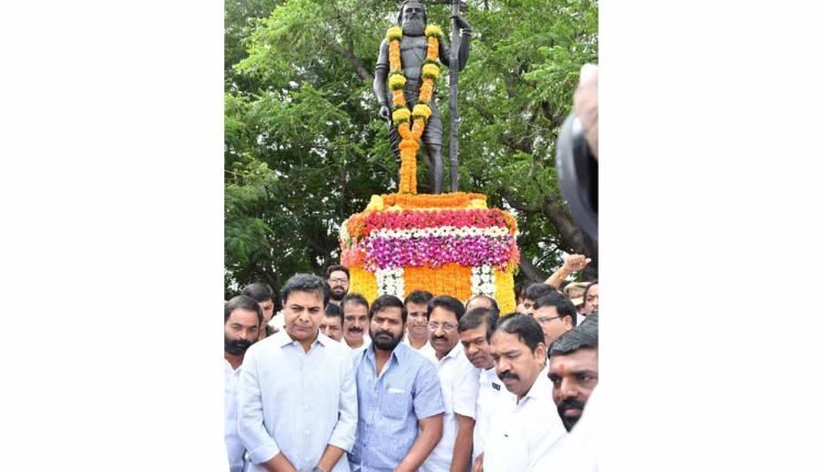 Minister KTR pays tribute to freedom fighter Alluri Sitarama Raju