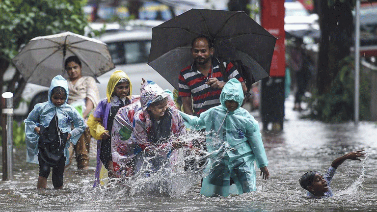 Roads Waterlogged, Heavy Rains For More 7 Days In Hyderabad