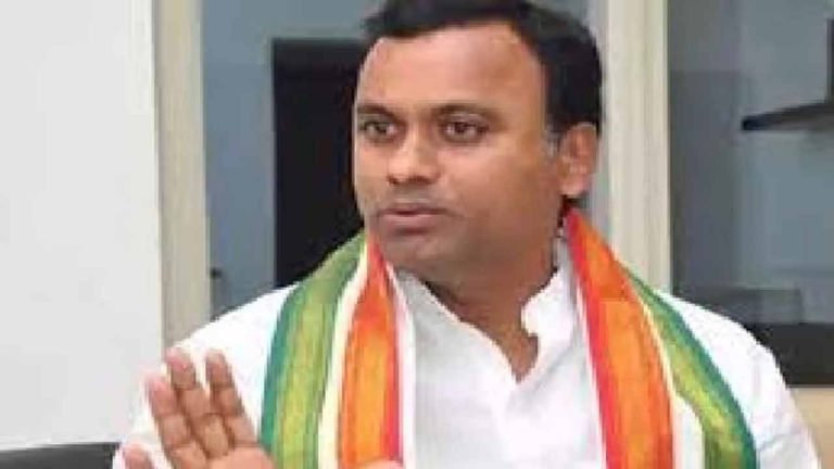 Rajagopal Urges Munugodu Voters to Teach Lesson to CM KCR