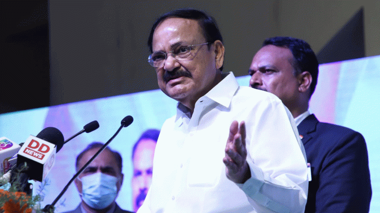 Venkaiah cautions people against anti-national forces