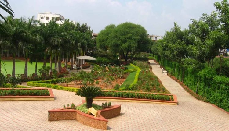 Free entry in all HMDA parks on August 15