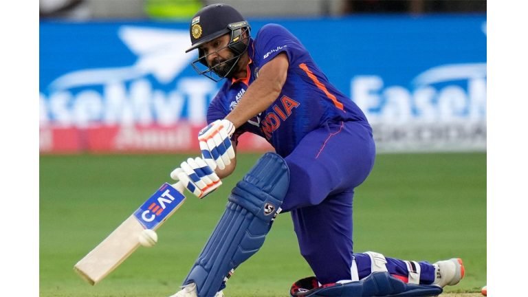 Rohit Sharma first player to score 3500 runs in T20I matches