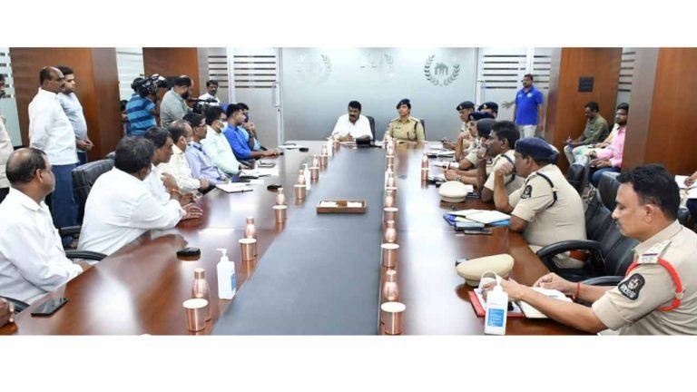 Talasani reviews arrangements for Ganesh festival with GHMC officials