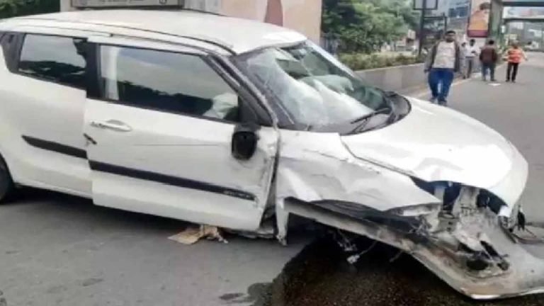 Car creates havoc in Jubilee Hills