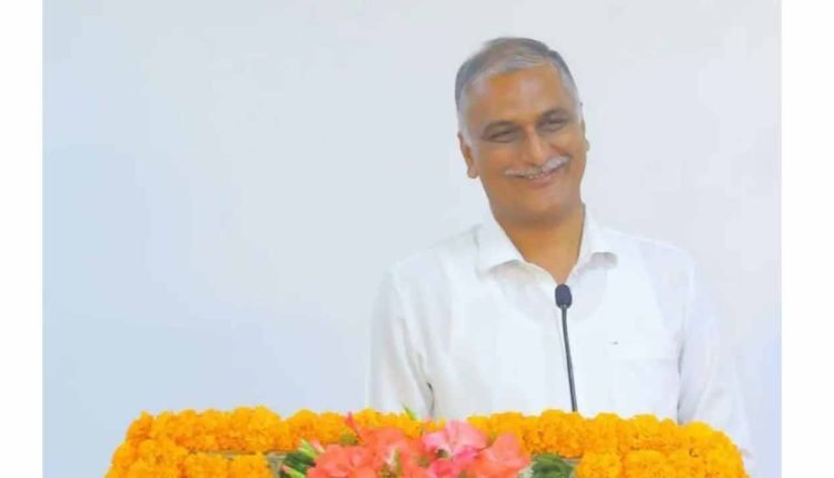 Harish congrats Mulugu additional collector on delivering baby at Govt hospital