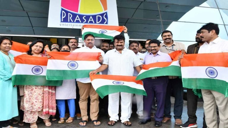 TS Govt Launches Distribution of National Flags