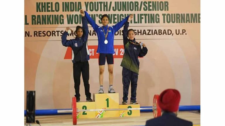 Akanksha Vyavahare creates Weightlifting National Records