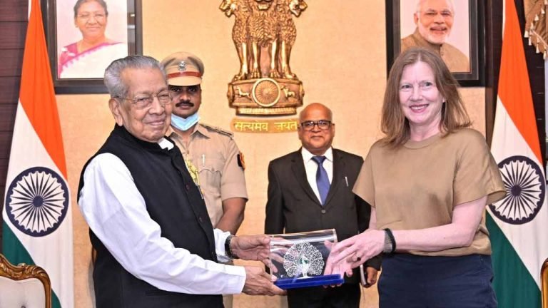 US Consul General meets Governor