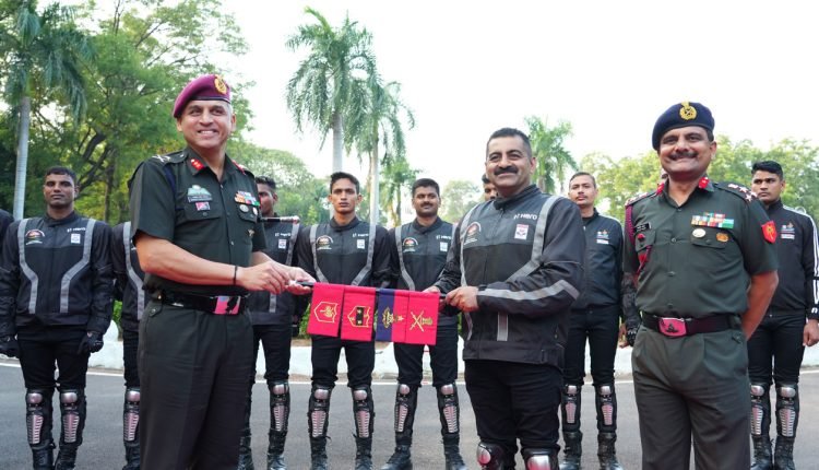 Artillery Centre kicks off its Diamond Jubilee Celebrations by flagging off Dakshin Bharat motorcycle expedition