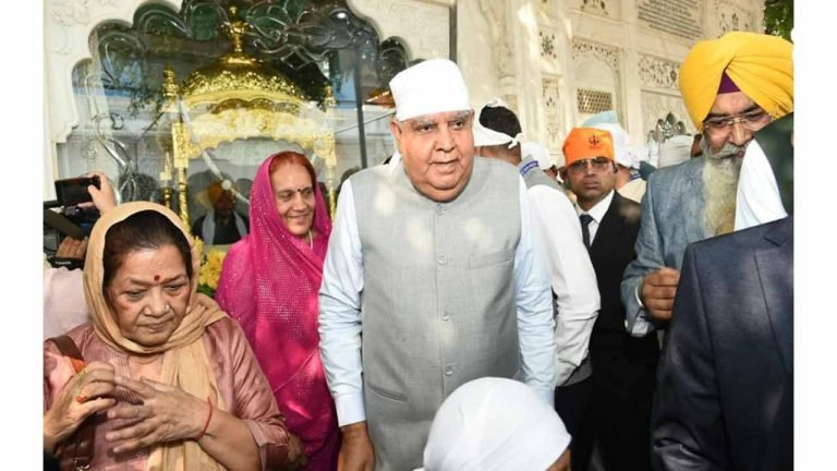 Vice President Jagdeep Dhankhar visits Golden Temple