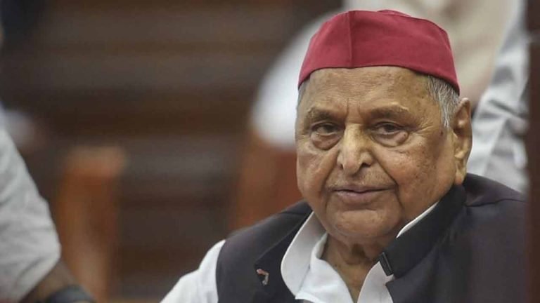 Mulayam Singh Yadav passes away