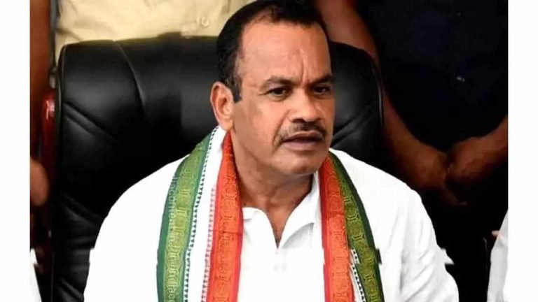 Center Given Clearance For Kothagudem And Ramagundam Airports: Venkat Reddy