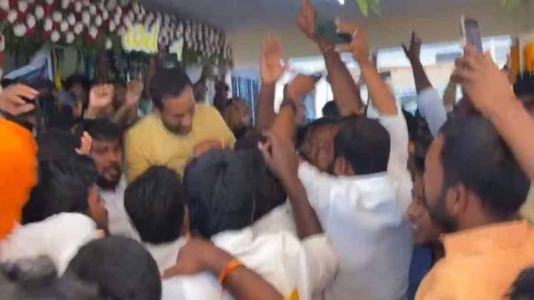 Clash Between BJP And TRS Workers In Dubbaka