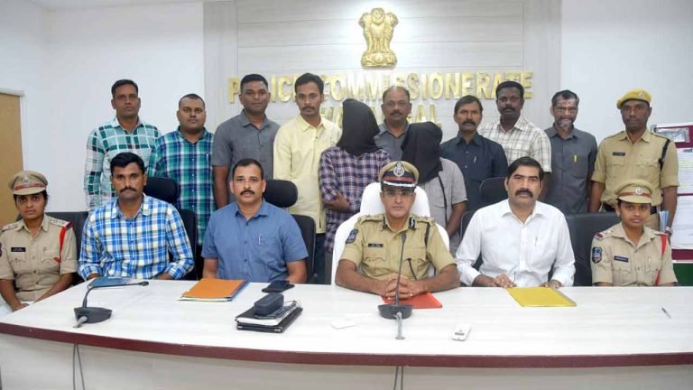 Gang involved in Scam of Fake Claims busted, two held