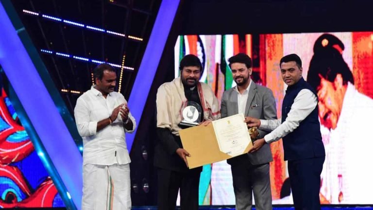 Chiranjeevi receives Indian Film Personality of the Year Award