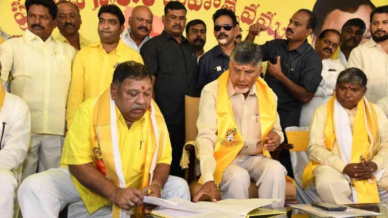 Chandrababu instals Kasani Gyaneshwar as party president of Telangana