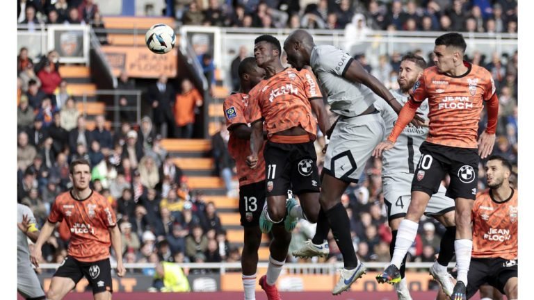 Lorient 1-2 PSG: Danilo and Neymar ensure a win without an injured Messi in Ligue 1