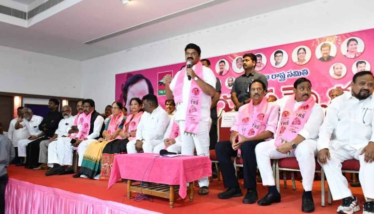 TRS To Hold Massive Public Meeting To Show Its Strength