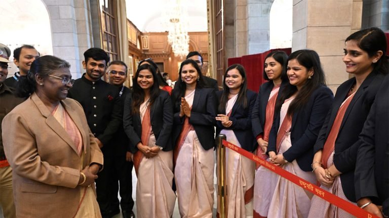 Probationers of Indian Railways call on President